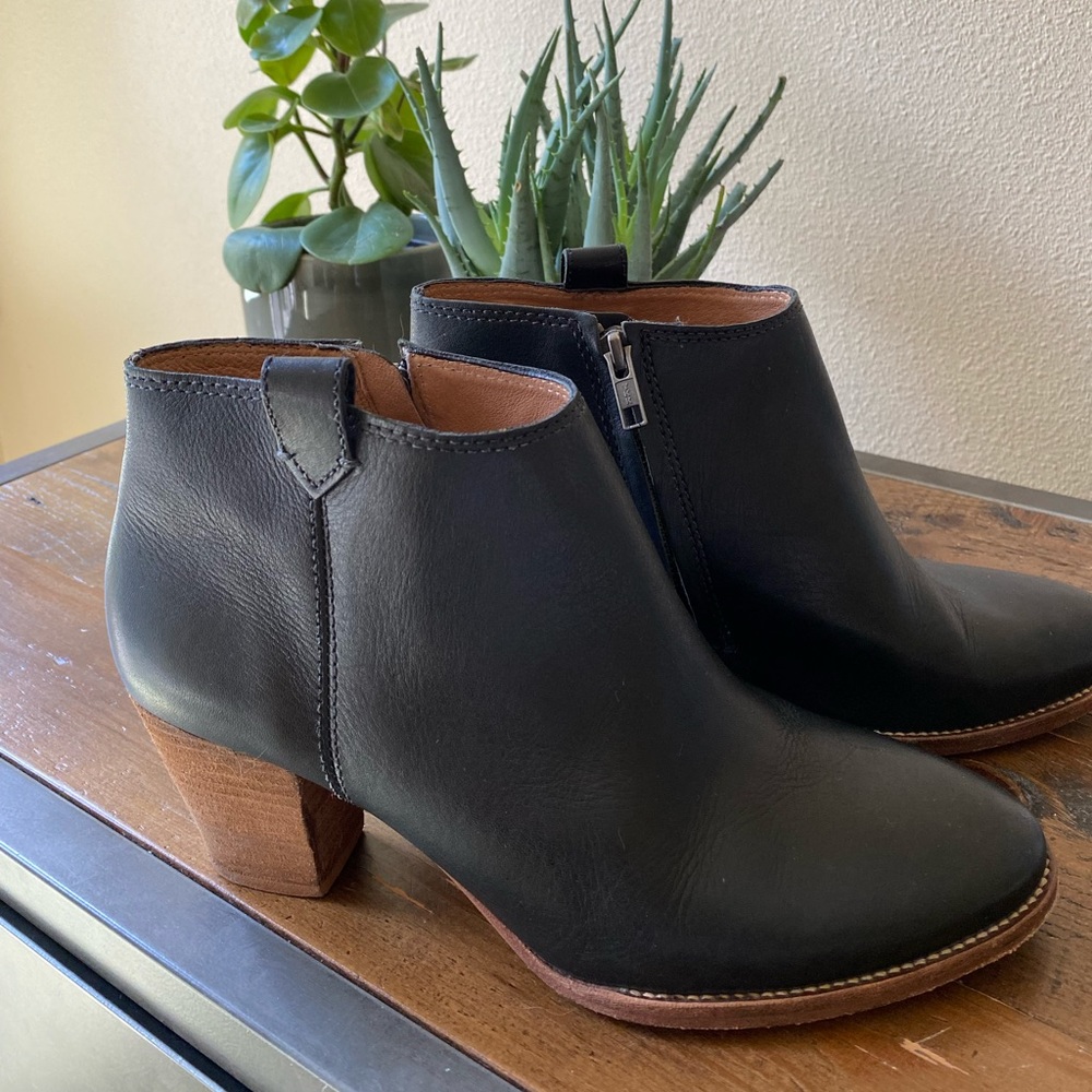 Madewell Billie Booties Size 9!